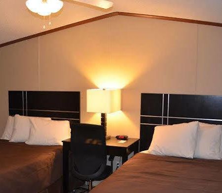 Dilley Lodge Eksteriør billede