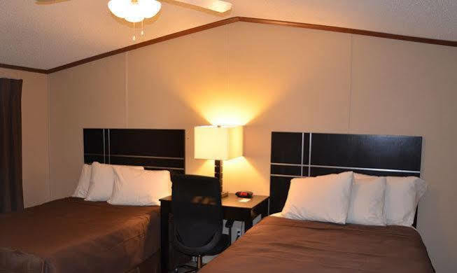Dilley Lodge Eksteriør billede